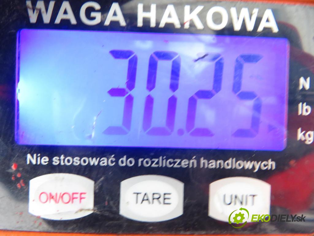 SUZUKI GRAND VITARA II (JT, TE, TD) SUV 2010 95,00 1.9 DDiS 129 - F9Q B 264 1870,00 predný