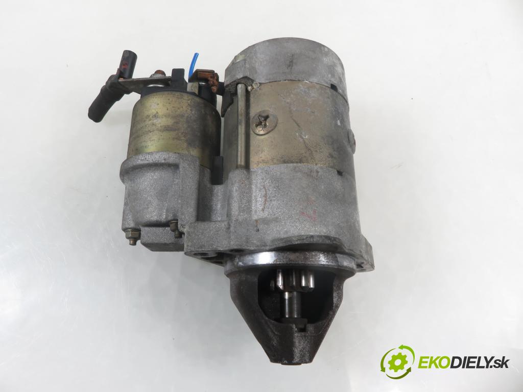 SMART FORTWO Coupe (450) HB 2004 45,00 0.7 (450.352, 450.332) - M 160.920 698,00 Štartér 63101007 ; 0003188V008 (Štartér)