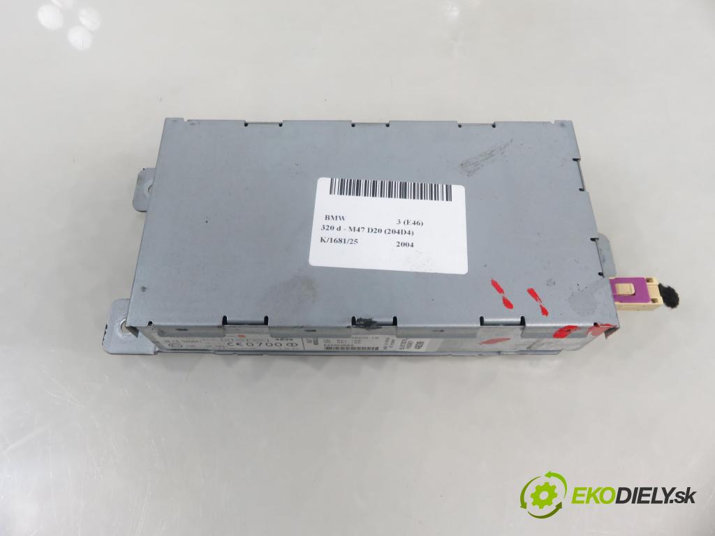 BMW 3 (E46) SEDAN 2004 110,00 320 d 150 - M47 D20 (204D4) 1995,00 MODUL BLUETOOTH 950089