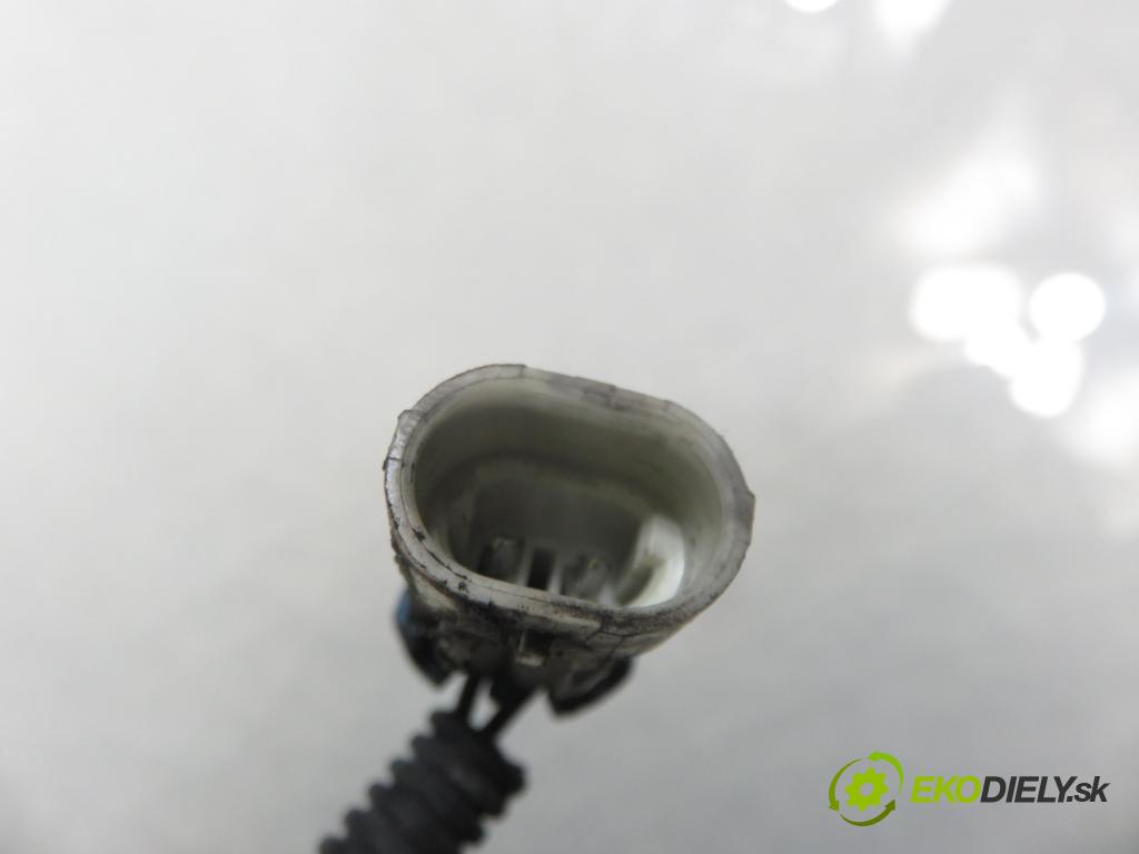 OPEL CORSA B (S93) HB 2000 48,00 1.2 i 16V - X 12 XE 1199,00 KOMPRESOR: klimatizace 09167048 (Kompresor klimatizace)