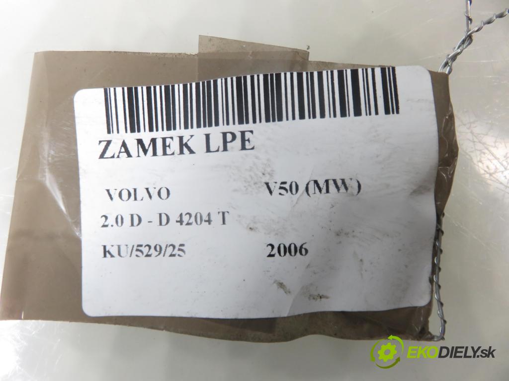 VOLVO V50 (MW) KOMBI 2006 100,00 2.0 D 136 - D 4204 T (PSA) 1997,00 zámok 30753658