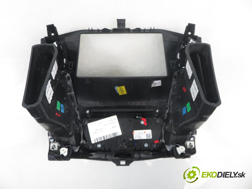 FORD FOCUS III Turnier KOMBI 2015 88,00 1.5 TDCi - XWDA 1499,00 palubná doska F1ET18K811HC