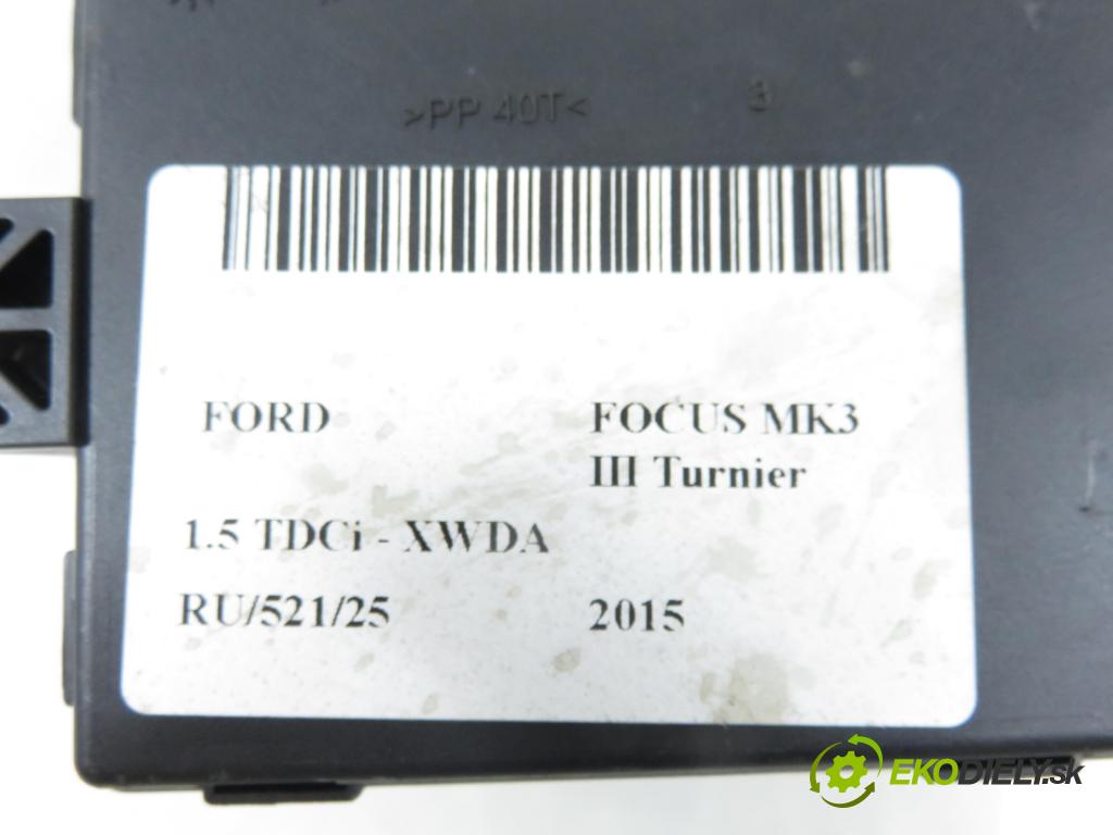 FORD FOCUS III Turnier KOMBI 2015 88,00 1.5 TDCi - XWDA 1499,00 MODUL Dvere AV6N14C235AB ; AV6N14C064AL
