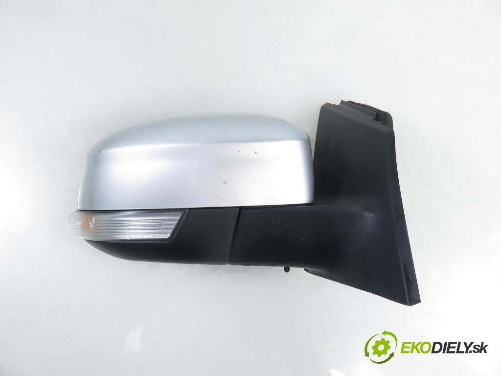 FORD FOCUS III Turnier KOMBI 2015 88,00 1.5 TDCi - XWDA 1499,00 Spätné zrkadlo