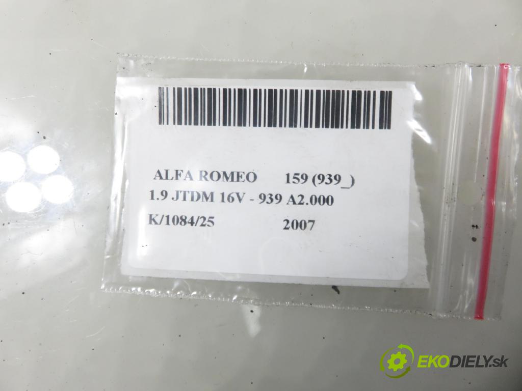ALFA ROMEO 159 (939_) SEDAN 2007 110,00 1.9 JTDM 16V - 939 A2.000 1910,00 náboj pravé zadné ABS