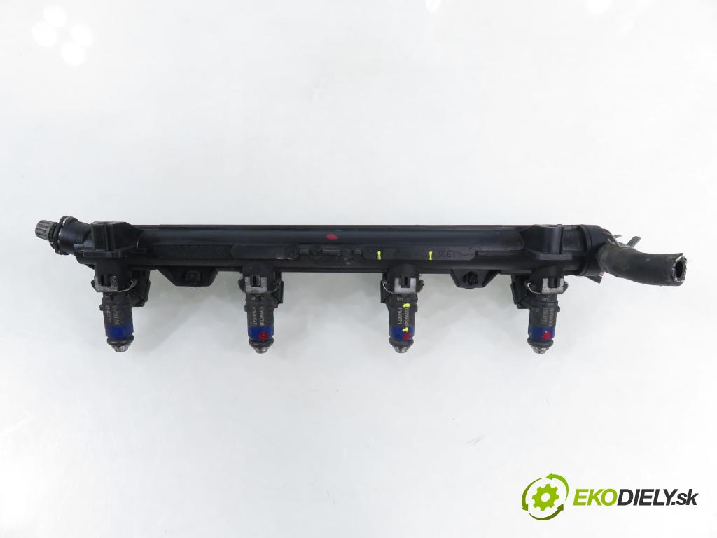 SEAT IBIZA III (6L1) HB 2007 55,00 1.4 16V - BKY 1390,00 Lišta vstrekovacia 036906031AB ; 036133319BH (Vstrekovacia lišta)