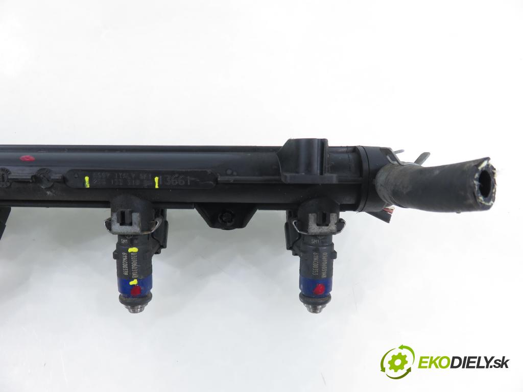 SEAT IBIZA III (6L1) HB 2007 55,00 1.4 16V - BKY 1390,00 Lišta vstrekovacia 036906031AB ; 036133319BH (Vstrekovacia lišta)