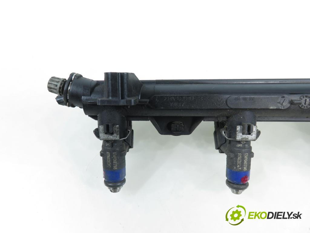 SEAT IBIZA III (6L1) HB 2007 55,00 1.4 16V - BKY 1390,00 Lišta vstrekovacia 036906031AB ; 036133319BH (Vstrekovacia lišta)