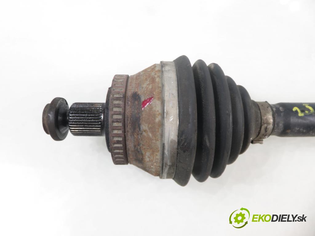 AUDI A4 Avant (8E5, B6) KOMBI 2003 120,00 2.5 V6 TDI 163 - BFC 2496,00 Poloos LP 8E0407271S