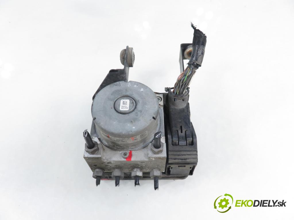 FORD FOCUS III Turnier KOMBI 2015 88,00 1.5 TDCi - XWDB 1499,00 Pumpa ABS F1FC2C405AE ; 10091501573 (Pumpa ABS)