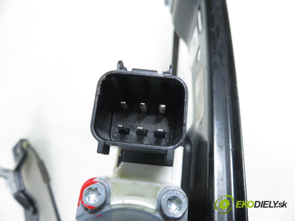 FORD FOCUS III Turnier KOMBI 2015 88,00 1.5 TDCi - XWDA 1499,00 Mechanizmus okien BM51A23200BF