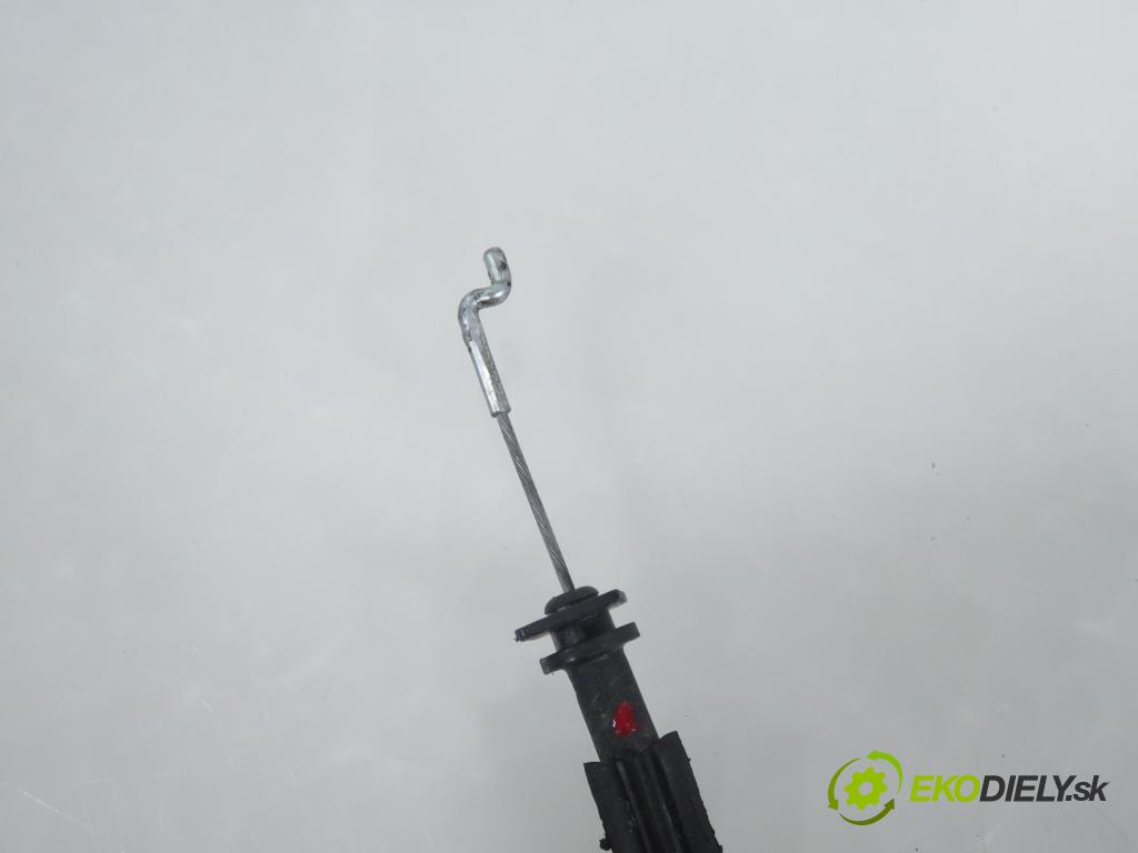 ALFA ROMEO 159 (939_) SEDAN 2007 110,00 1.9 JTDM 16V - 939 A2.000 1910,00 zámok