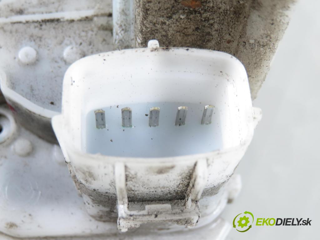 ALFA ROMEO 159 (939_) SEDAN 2007 110,00 1.9 JTDM 16V - 939 A2.000 1910,00 zámok