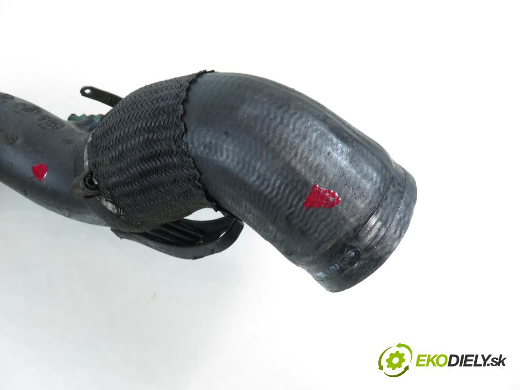 PEUGEOT BOXER Skrzynia FURGON 2012 81,00 2.2 HDi 110 - 4HG (P22DTE) 2198,00 Rúra intercoolera turba B10026