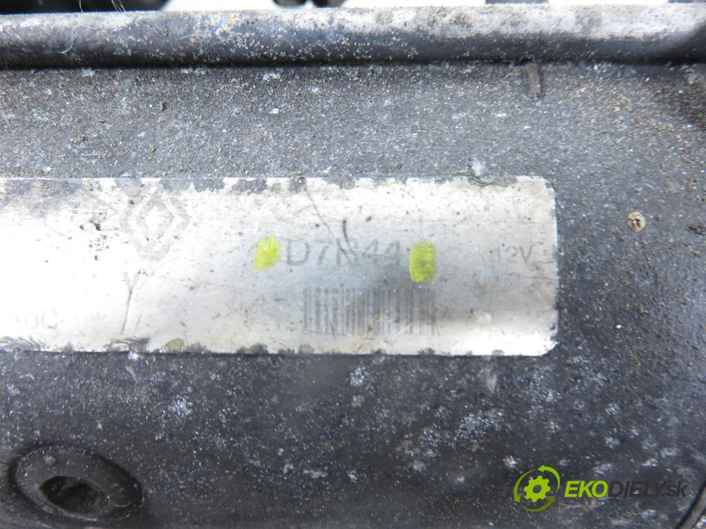 RENAULT TRAFIC II Skrzynia (FL) FURGON 2005 74,00 1.9 dCi - F9Q 760 1870,00 Štartér D7R44 (Štartér)