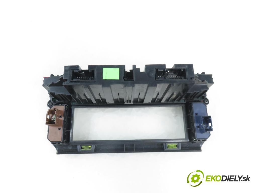 CITROEN C5 III Break (RW_) KOMBI 2009 100,00 2.0 HDi - RHR (DW10BTED4) 1997,00 Panel kúrenia KLIMATRONIK 96829415ZD ; 5HB00933205