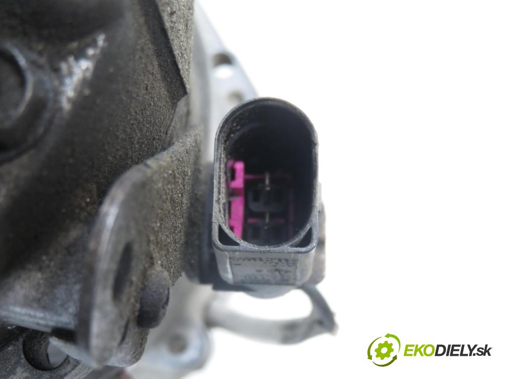 VW SHARAN (7M8, 7M9, 7M6) MINIVAN 2002 85,00 1.9 TDI PD 115 4motion - AUY 1896,00 KOMPRESOR: klimatizace 7M3820803A (Kompresor klimatizace)