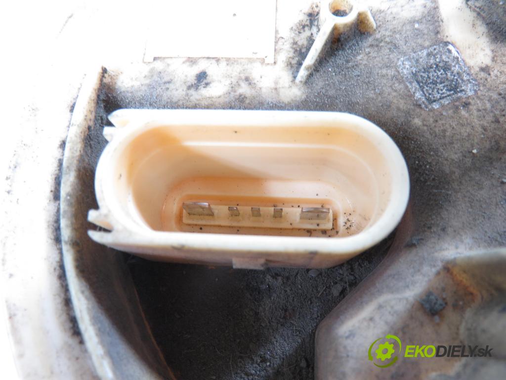 VW PASSAT B6 Variant (3C5) KOMBI 2006 77,00 1.9 TDI - BXE 1896,00 Pumpa paliva 3C0919050AA ; A2C53350460