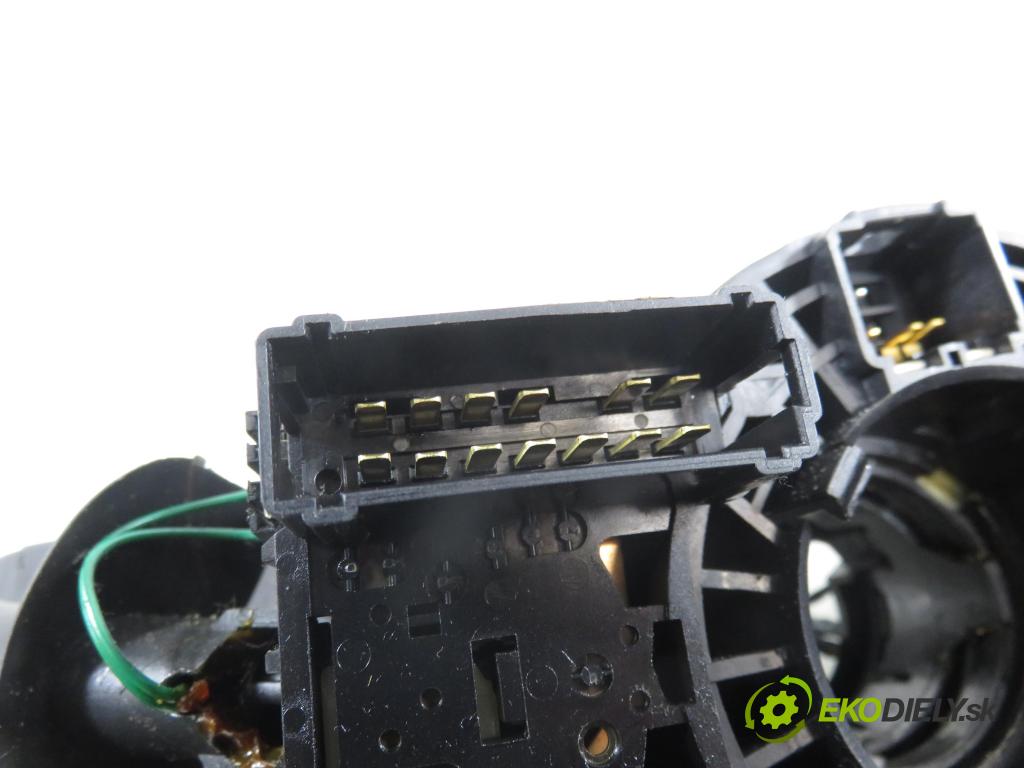 RENAULT ESPACE IV (JK0/1_) MINIVAN 2007 110,00 2.0 dCi 150 - M9R 740 1995,00 páčka/prepínač 8200420148 ; 8200328899