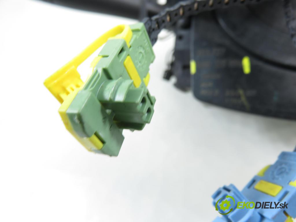 RENAULT ESPACE IV (JK0/1_) MINIVAN 2007 110,00 2.0 dCi 150 - M9R 740 1995,00 páčka/prepínač 8200420148 ; 8200328899