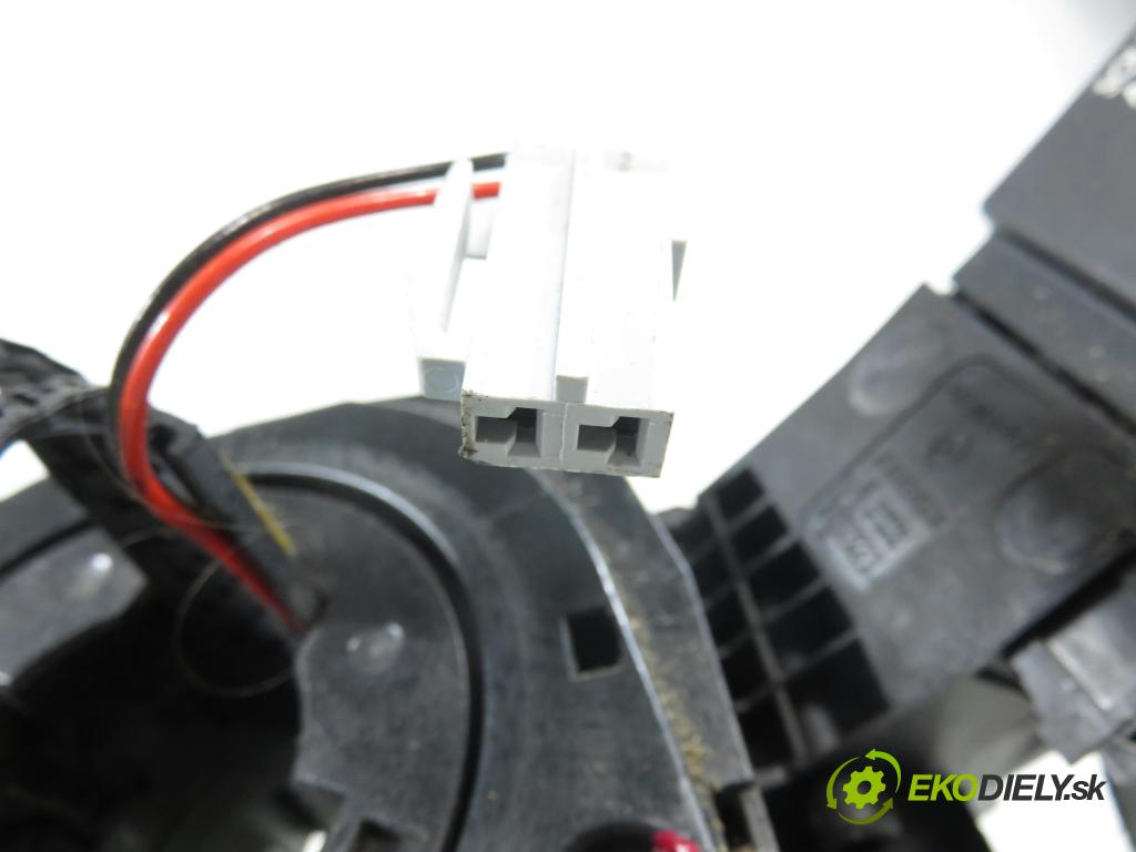 RENAULT ESPACE IV (JK0/1_) MINIVAN 2007 110,00 2.0 dCi 150 - M9R 740 1995,00 páčka/prepínač 8200420148 ; 8200328899