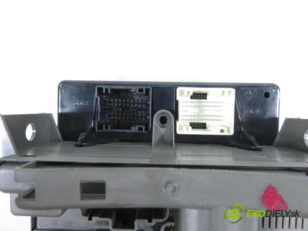 RENAULT ESPACE IV (JK0/1_) MINIVAN 2007 110,00 2.0 dCi 150 - M9R 740 1995,00 MODUL 8200660170