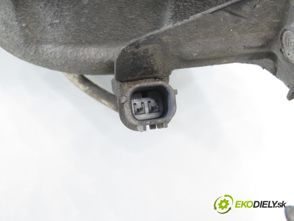 HONDA ACCORD VIII (CU) SEDAN 2009 110,00 2.2 i-DTEC (CU3) - N22B1 2199,00 Obal filtra paliva  (Obal palivového filtra)