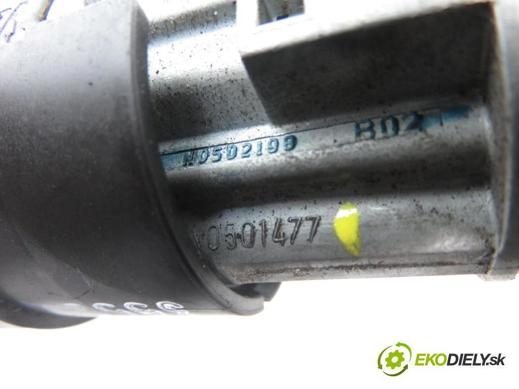 PEUGEOT 107 (PM_, PN_) HB 2006 50,00 1.0 68 - CFB (1KR) 998,00 spinačka N0502200 ; N0501477 (Spínacia skrinka)