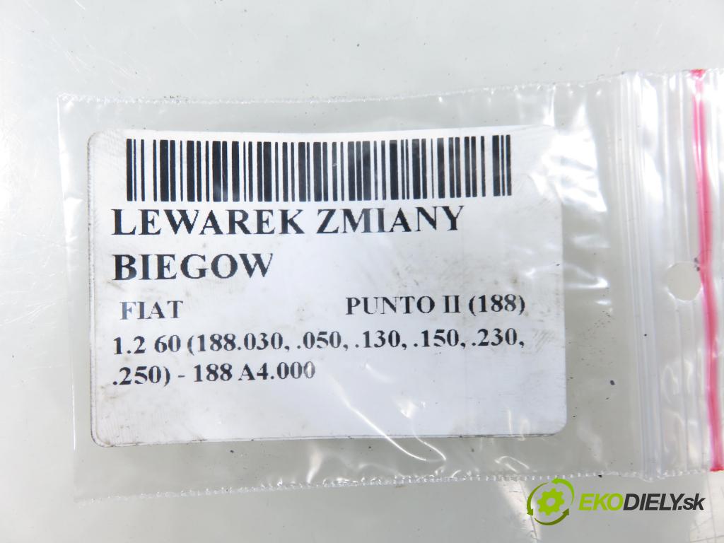 FIAT PUNTO (188_) HB 2003 44,00 1.2 60 - 188 A4.000 1242,00 ZVEDÁK: 46519173