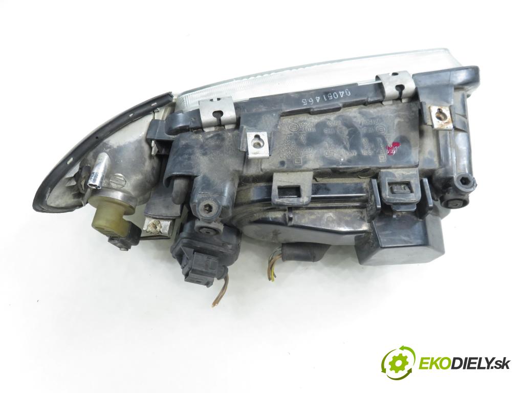 AUDI A3 (8L1) HB 1996 92,00 1.8 - AGN 1781,00 Svetlo LP