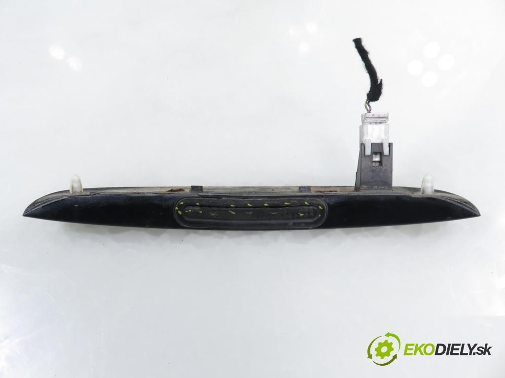 FIAT CROMA (194_) KOMBI 2005 110,00 1.9 D Multijet 150 - 939 A2.000 1910,00 Zadné čelo dverí kufor