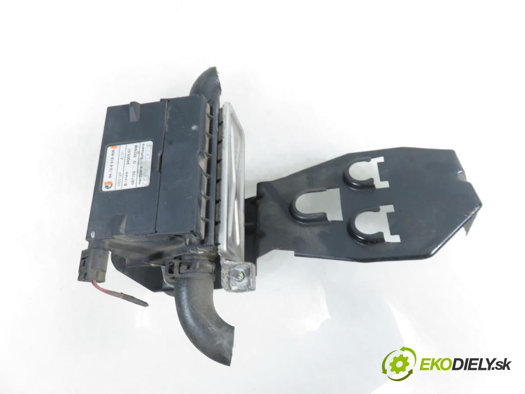 BMW X3 (E83) SUV 2005 110,00 2.0 d 150 - M47 D20 (204D4) 1995,00 vody 64126918806 (Ohřívání, ventilace)