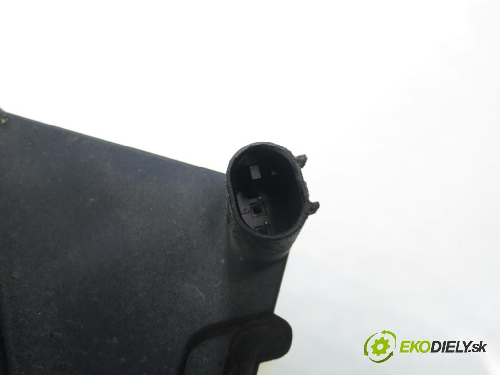 BMW X3 (E83) SUV 2005 110,00 2.0 d 150 - M47 D20 (204D4) 1995,00 vody 64126918806 (Ohřívání, ventilace)