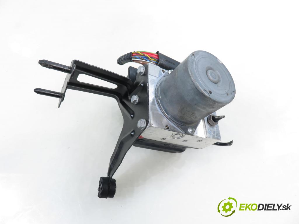 BMW X3 (E83) SUV 2005 110,00 2.0 d 150 - M47 D20 (204D4) 1995,00 Pumpa ABS 3451341929601 (Pumpa ABS)