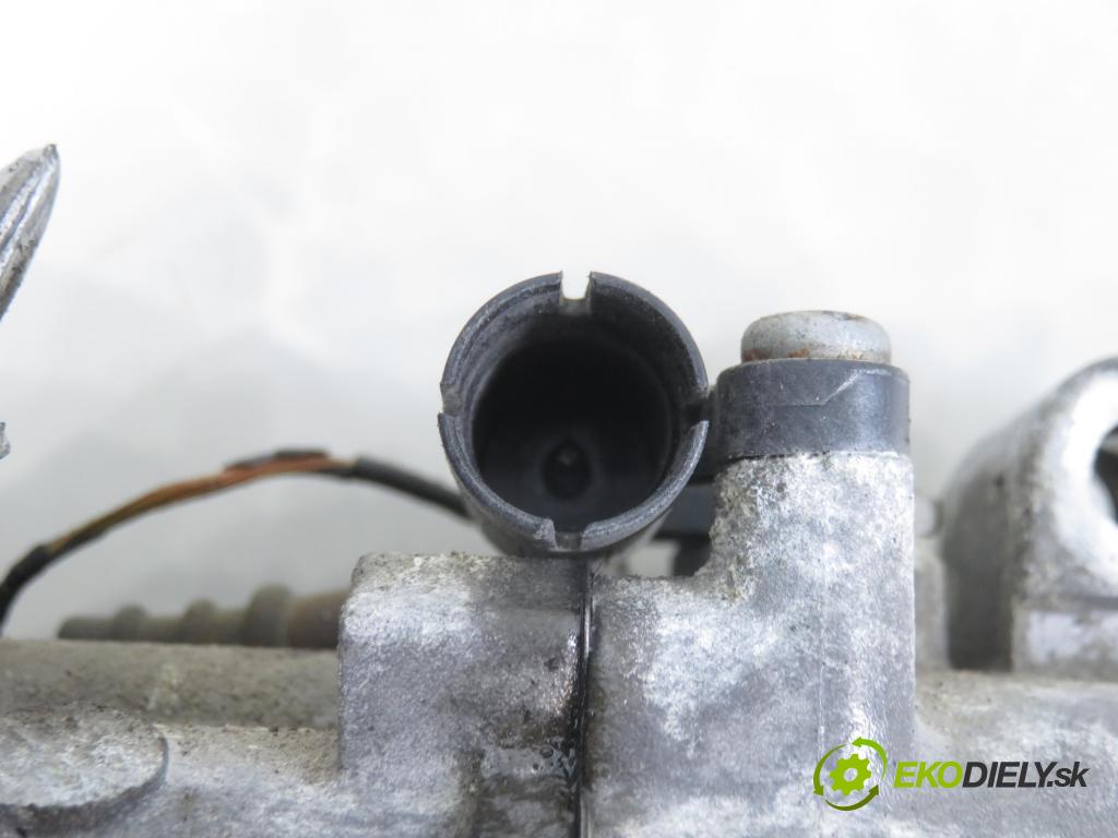 BMW X3 (E83) SUV 2005 110,00 2.0 d 150 - M47 D20 (204D4) 1995,00 KOMPRESOR: klimatizace 690564308 (Kompresor klimatizace)