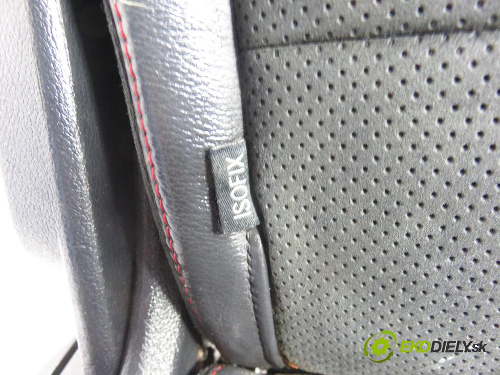 FORD S-MAX (WA6) MINIVAN 2008 129,00 2.2 TDCi - Q4WA 2179,00 Sedadlo 2 rad pravy