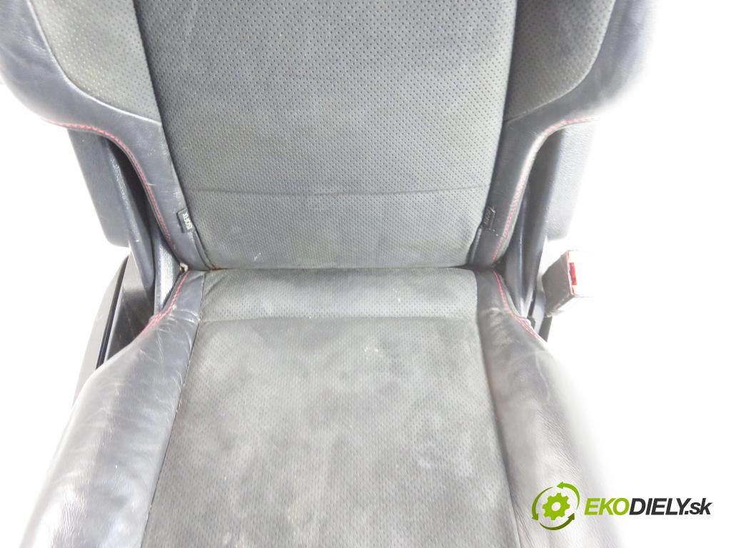 FORD S-MAX (WA6) MINIVAN 2008 129,00 2.2 TDCi - Q4WA 2179,00 Sedadlo 2 rad pravy