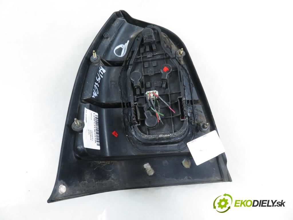 NISSAN PRIMERA Hatchback (P10) SEDAN 1996 66,00 1.6 - GA16DS 1597,00 Svetlo pravé zadné