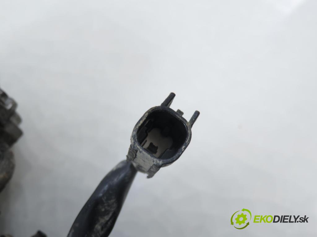 RENAULT MASTER II Skrzynia (FD) FURGON 2007 88,00 2.5 dCi 120 - G9U 650 2464,00 startér  (Startér)