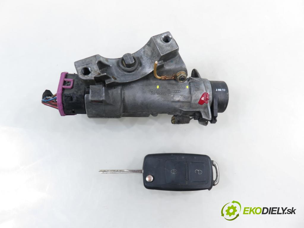 VW GOLF IV (1J1) HB 1998 55,00 1.4 16V - AHW 1390,00 spinačka 4B0905851C (Spínacia skrinka)