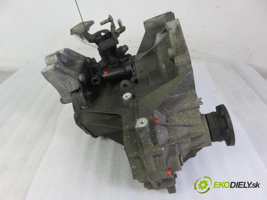 VW GOLF V (1K1) HB 2005 55,00 1.4 16V - BCA 1390,00 Prevodovka MANUALNA FXQ