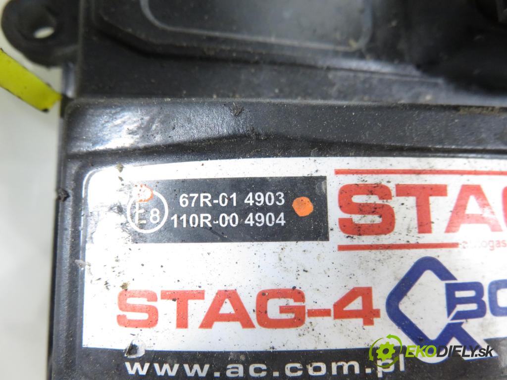 VW POLO (6N2) HB 2000 37,00 1.0 MPI 50 - AUC 999,00 LPG komplentny 67R014903 ; 67R010973
