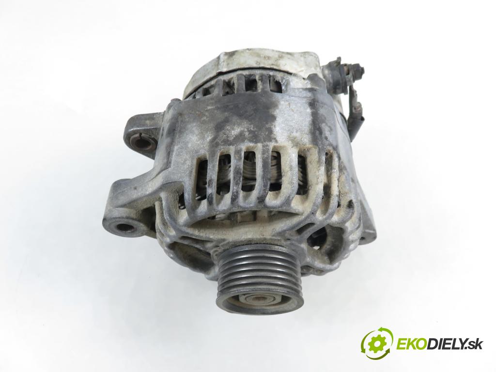 TOYOTA YARIS (_P1_) HB 2002 50,00 1.0 VVT- i 68 - 1SZ-FE 998,00 Alternátor  (Alternátor)