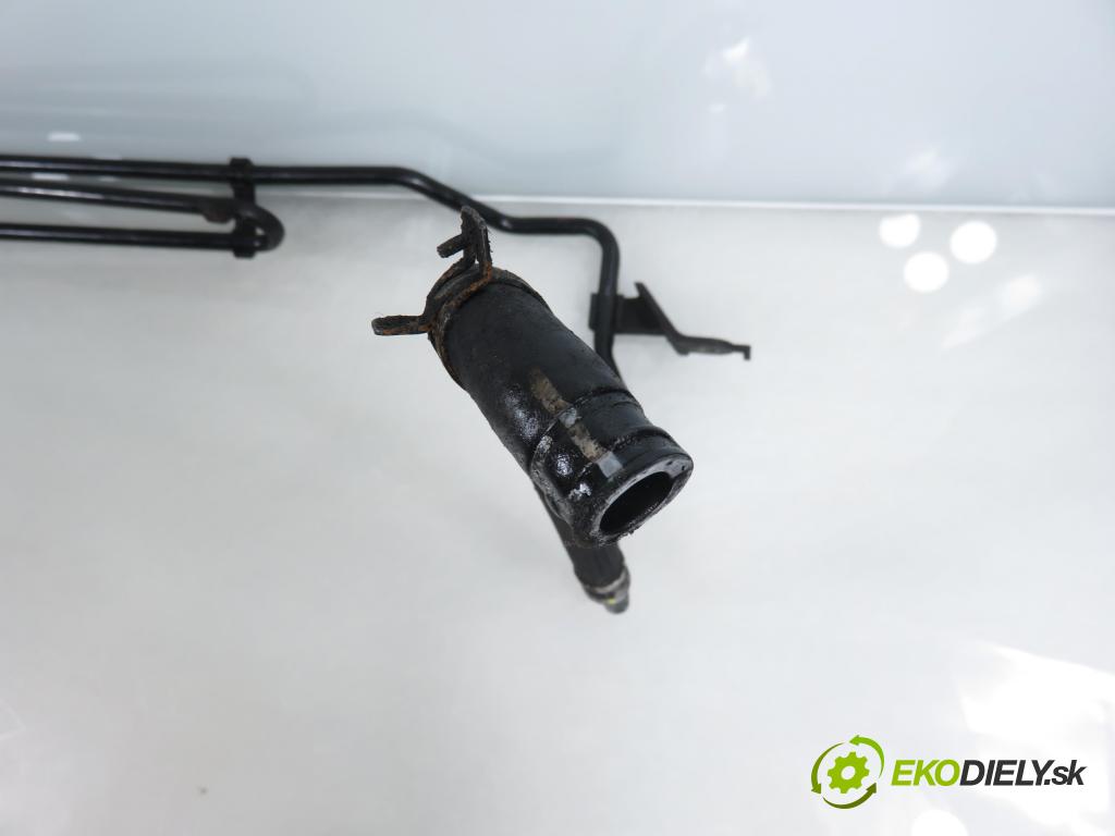 RENAULT GRAND ESPACE IV (JK0/1_) MINIVAN 2003 125,00 2.0 Turbo (JK0A, JK0B, JK0N) - F4R 797 1998,00 Chladič servočerpadlo 8200197385