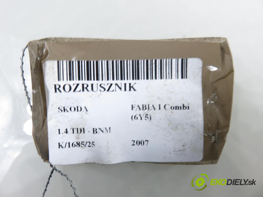 SKODA FABIA I Combi (6Y5) KOMBI 2007 51,00 1.4 TDI - BNM 1422,00 Štartér  (Štartér)