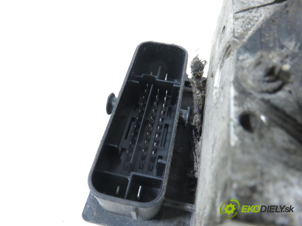 SKODA FABIA I Combi (6Y5) KOMBI 2007 51,00 1.4 TDI - BNM 1422,00 Pumpa ABS 6Q0907379AF ; 0265800511 (Pumpa ABS)