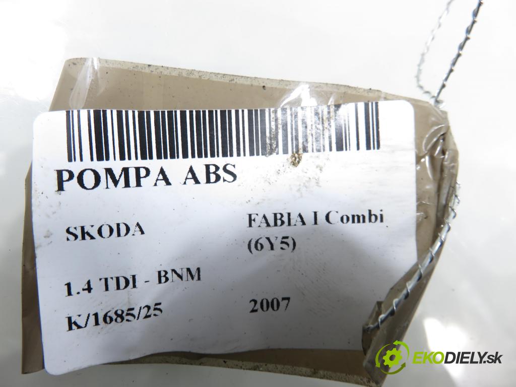 SKODA FABIA I Combi (6Y5) KOMBI 2007 51,00 1.4 TDI - BNM 1422,00 Pumpa ABS 6Q0907379AF ; 0265800511 (Pumpa ABS)