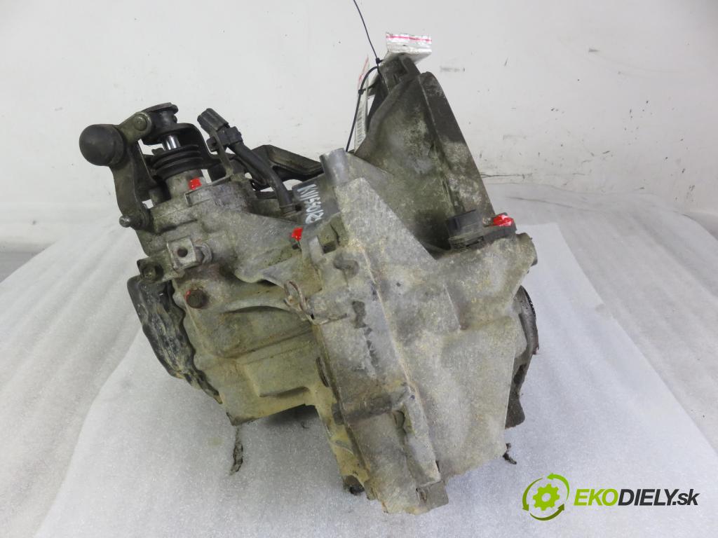 SUZUKI IGNIS II (MH) HB 2003 69,00 1.3 VVT 4x4 94 - M13A 1328,00 Prevodovka MANUALNA ZH7