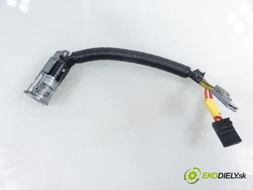 RENAULT MASTER II Skrzynia (FD) FURGON 2007 88,00 2.5 dCi 120 - G9U 650 2464,00 spinačka  (Spínacia skrinka)