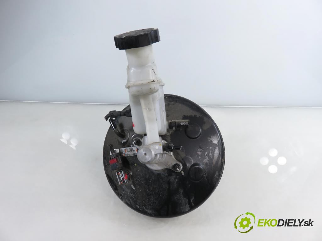 HYUNDAI ix35 (LM, EL, ELH) SUV 2011 99,00 1.6 - G4FD 1591,00 Posilovač 201104140695 ; 585002Y200 ; 0261230205 (Servočerpadlo)